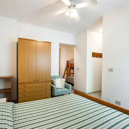 Lina 利尼亚诺萨比亚多罗