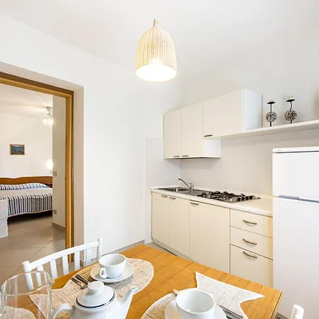 Apartman Lina