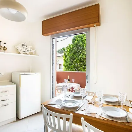 Lina Apartment *